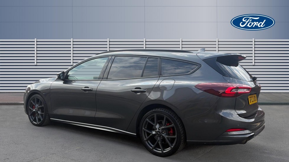 Ford Focus ST 2.3 EcoBoost ST 5dr Petrol Estate - Image 2