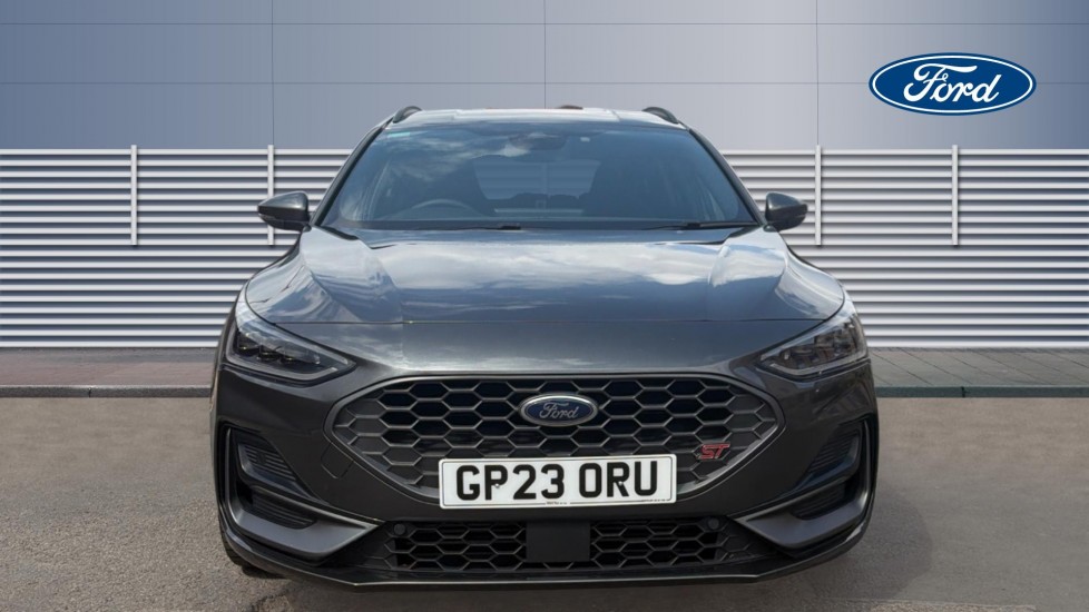 Ford Focus ST 2.3 EcoBoost ST 5dr Petrol Estate - Image 3