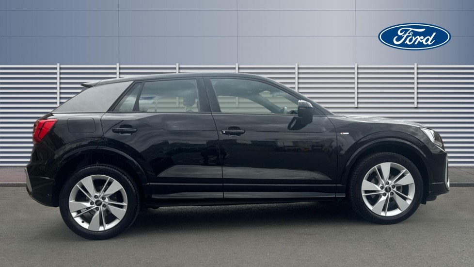 Audi Q2 35 TFSI S Line 5dr S Tronic Petrol Estate - Image 5