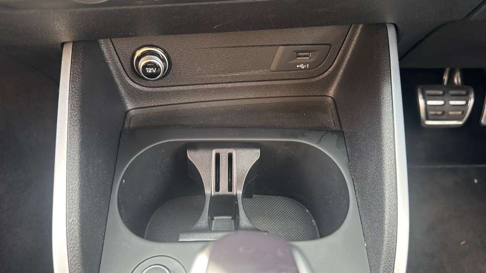 Audi Q2 35 TFSI S Line 5dr S Tronic Petrol Estate - Image 42
