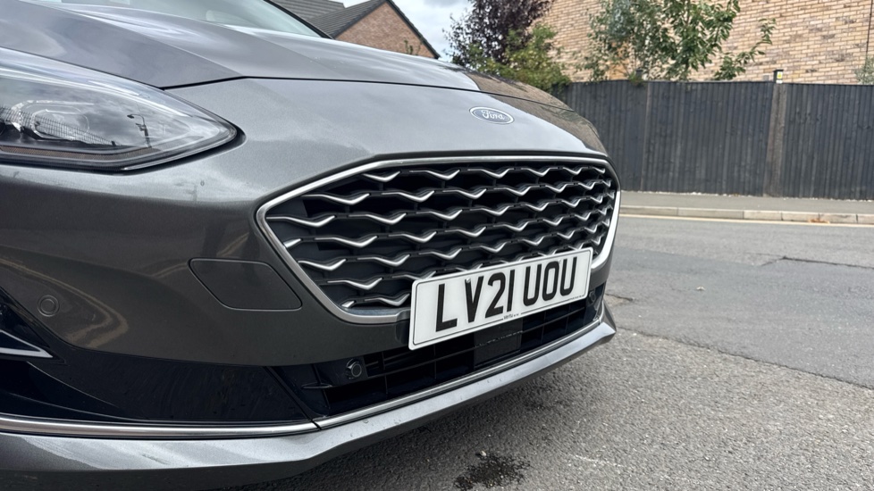 Ford Focus Vignale 1.0 EcoBoost 125 5dr Auto Petrol Hatchback - Image 44