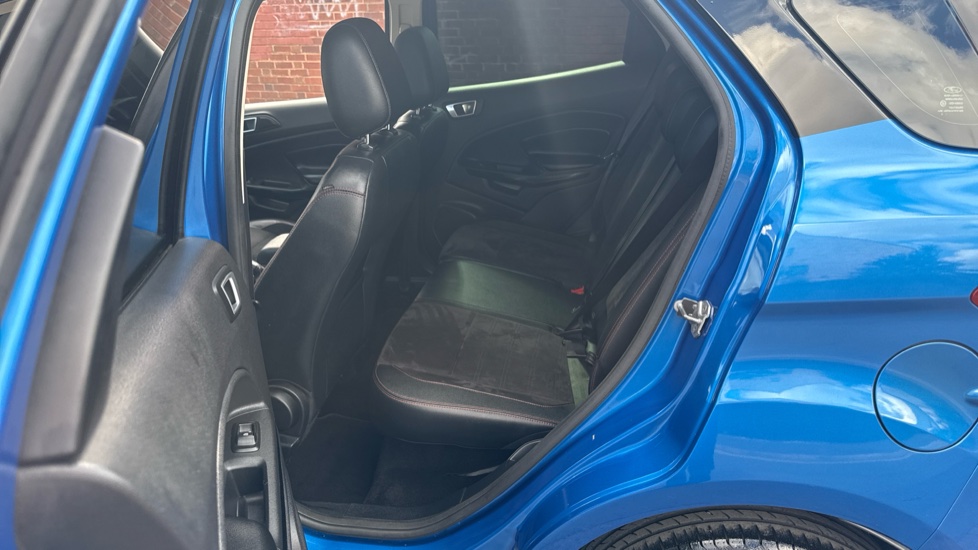 Ford EcoSport 1.0 EcoBoost 125 ST-Line 5dr Petrol Hatchback - Image 16