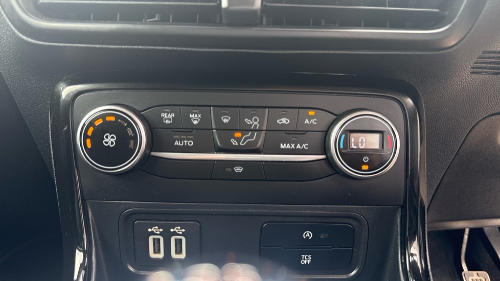Ford EcoSport 1.0 EcoBoost 125 ST-Line 5dr Petrol Hatchback - Image 32