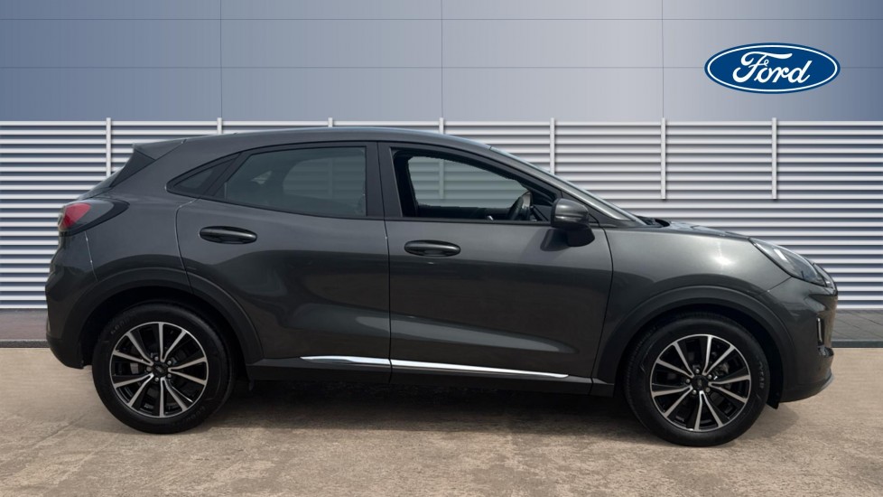 Ford Puma 1.0 EcoBoost Hybrid mHEV Titanium 5dr Petrol Hatchback - Image 5
