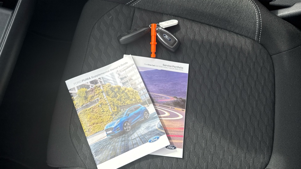 Ford Puma 1.0 EcoBoost Hybrid mHEV Titanium 5dr Petrol Hatchback - Image 19