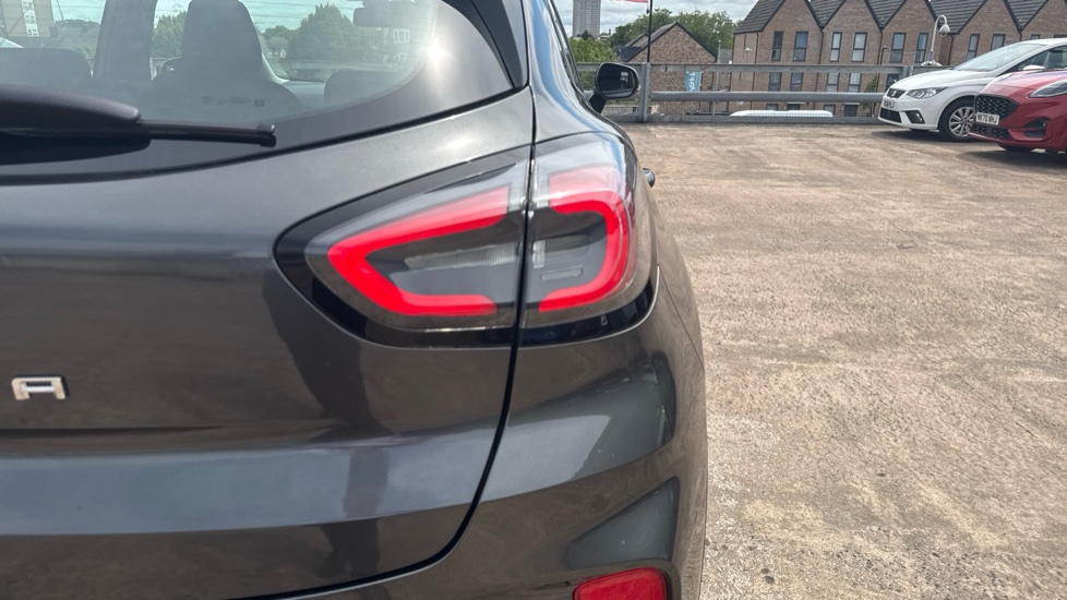 Ford Puma 1.0 EcoBoost Hybrid mHEV Titanium 5dr Petrol Hatchback - Image 35