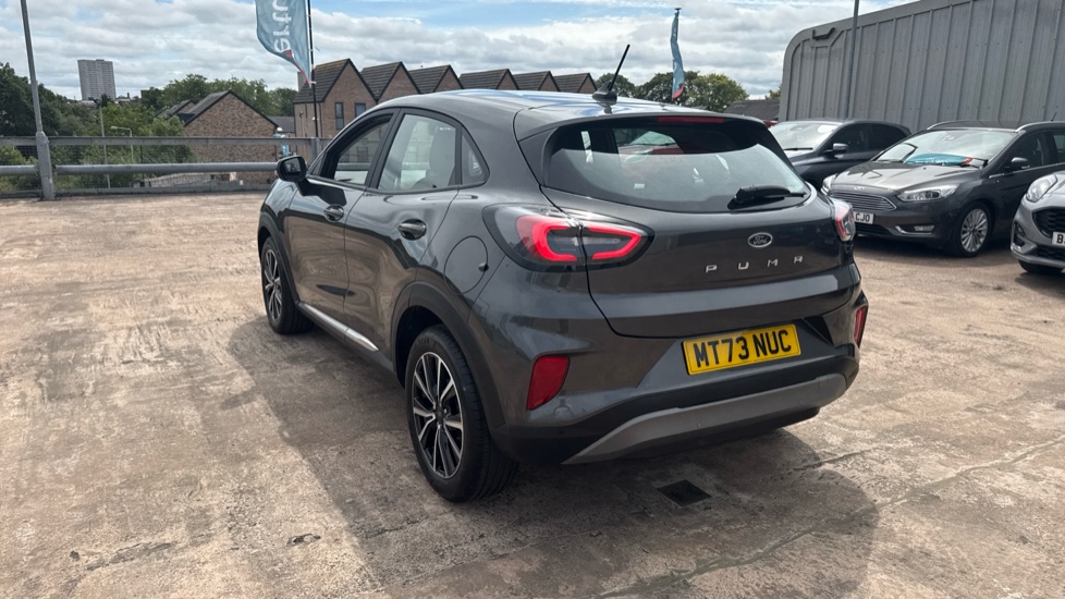 Ford Puma 1.0 EcoBoost Hybrid mHEV Titanium 5dr Petrol Hatchback - Image 38