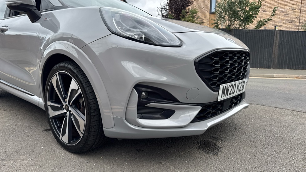Ford Puma 1.0 EcoBoost Hybrid mHEV ST-Line X 5dr Petrol Hatchback - Image 40