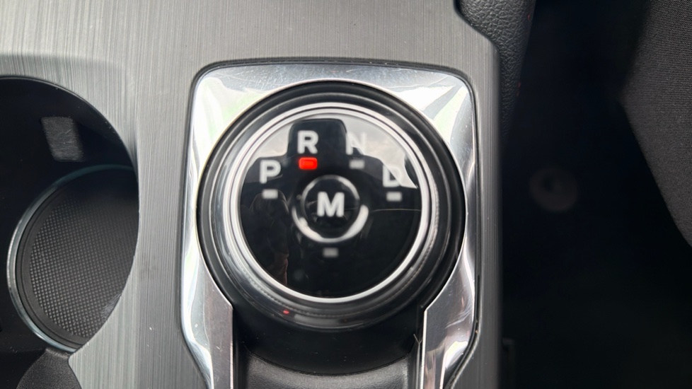 Ford Focus 1.0 EcoBoost 125 ST-Line X 5dr Auto Petrol Hatchback - Image 22