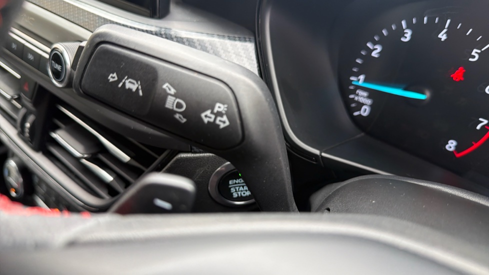 Ford Focus 1.0 EcoBoost 125 ST-Line X 5dr Auto Petrol Hatchback - Image 23