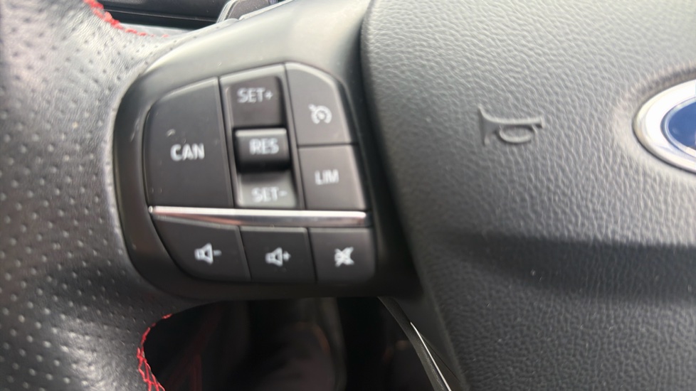 Ford Focus 1.0 EcoBoost 125 ST-Line X 5dr Auto Petrol Hatchback - Image 24