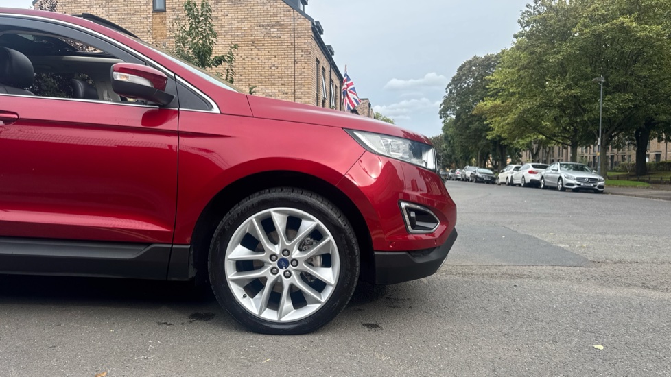 Ford Edge 2.0 TDCi 210 Titanium 5dr Powershift Diesel Estate - Image 7