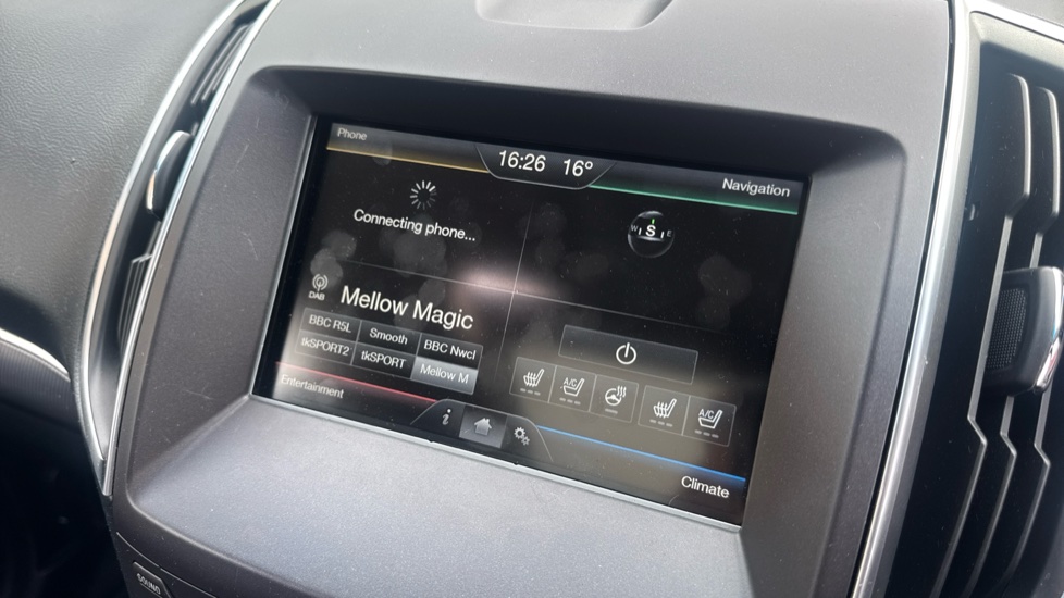 Ford Edge 2.0 TDCi 210 Titanium 5dr Powershift Diesel Estate - Image 12