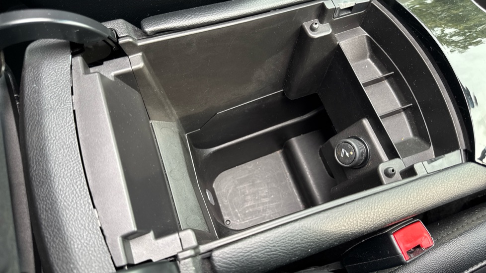 Ford Edge 2.0 TDCi 210 Titanium 5dr Powershift Diesel Estate - Image 30