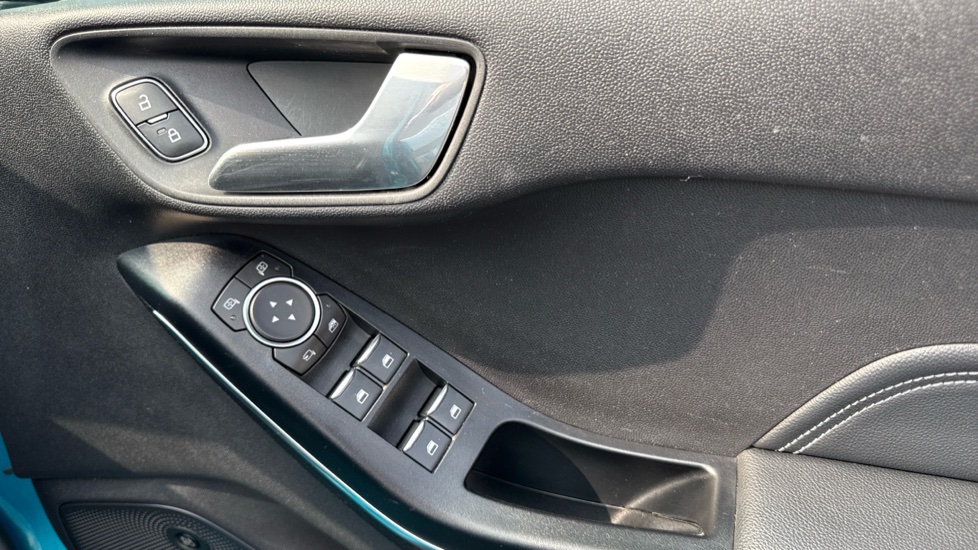 Ford Fiesta 1.0 EcoBoost Titanium X 5dr Petrol Hatchback - Image 22