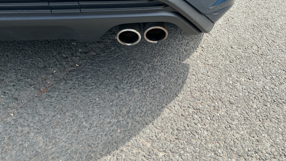 Ford Focus 1.0 EcoBoost 125 ST-Line 5dr Petrol Hatchback - Image 40