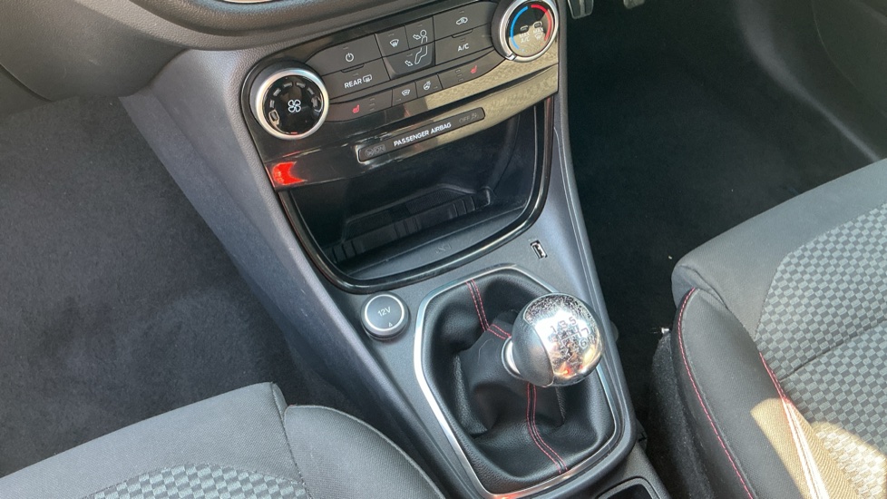 Ford Puma 1.0 EcoBoost ST-Line 5dr Petrol Hatchback - Image 13
