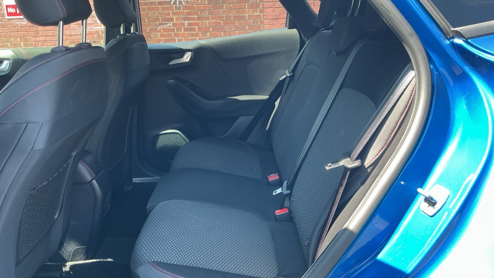 Ford Puma 1.0 EcoBoost ST-Line 5dr Petrol Hatchback - Image 16