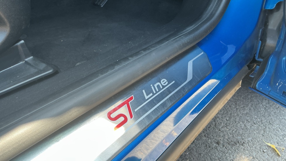 Ford Puma 1.0 EcoBoost ST-Line 5dr Petrol Hatchback - Image 38