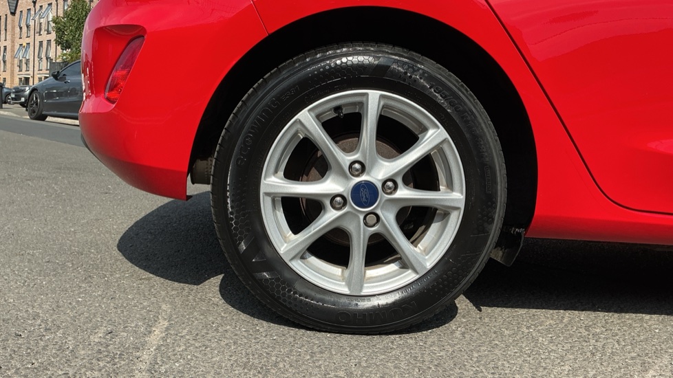 Ford Fiesta 1.0 EcoBoost Zetec 5dr Petrol Hatchback - Image 7
