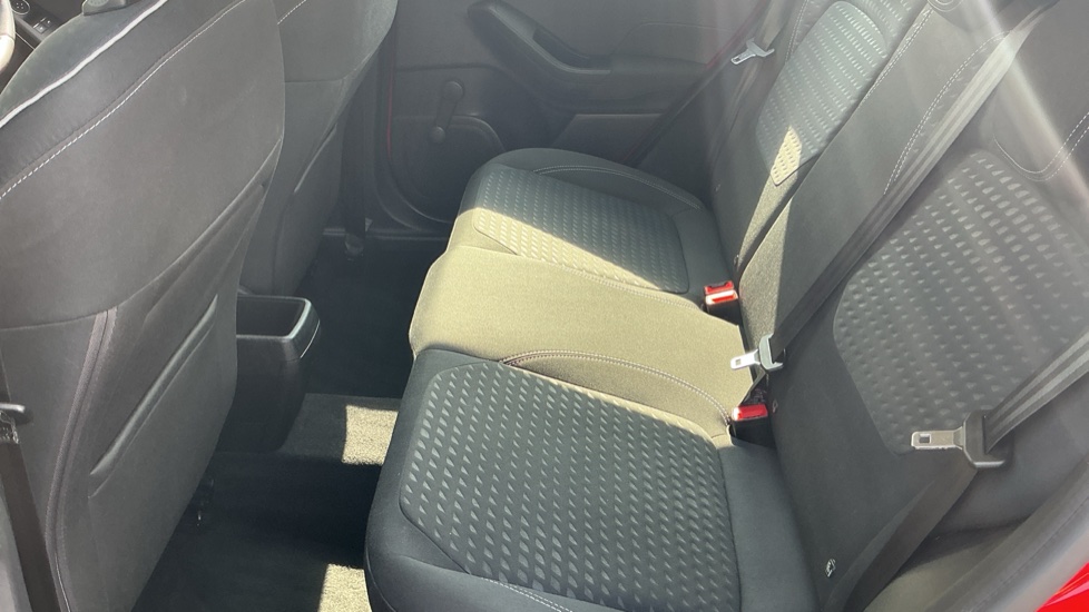 Ford Fiesta 1.0 EcoBoost Zetec 5dr Petrol Hatchback - Image 16