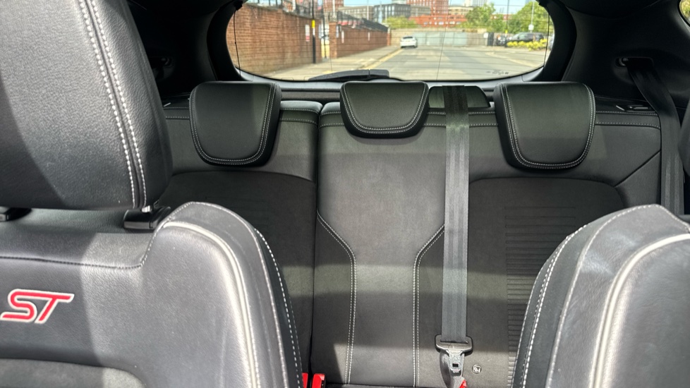 Ford Fiesta ST 1.5 EcoBoost ST-3 3dr Petrol Hatchback - Image 15