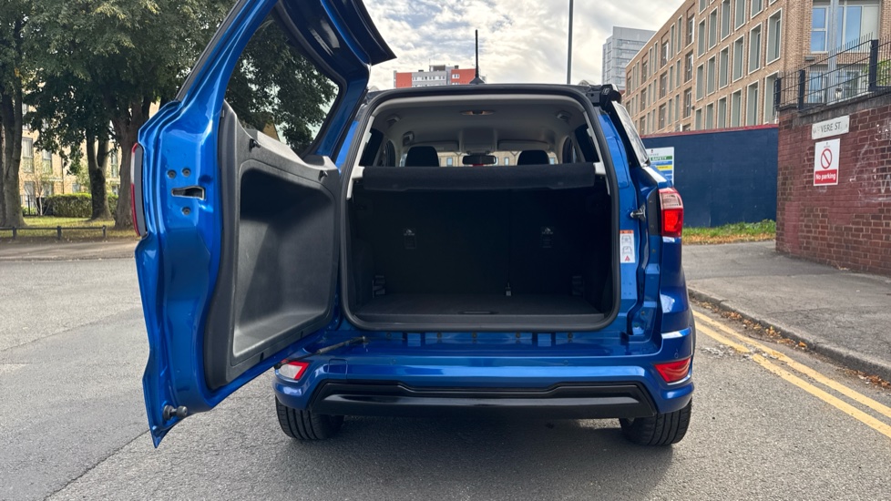 Ford EcoSport 1.0 EcoBoost 125 ST-Line 5dr Petrol Hatchback - Image 4