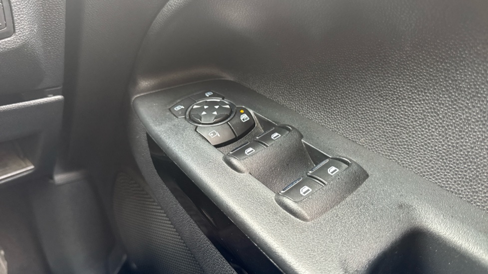 Ford EcoSport 1.0 EcoBoost 125 ST-Line 5dr Petrol Hatchback - Image 24