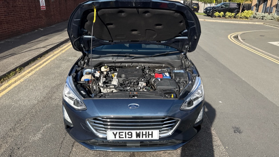 Ford Focus 1.0 EcoBoost 125 Titanium 5dr Auto Petrol Estate - Image 8