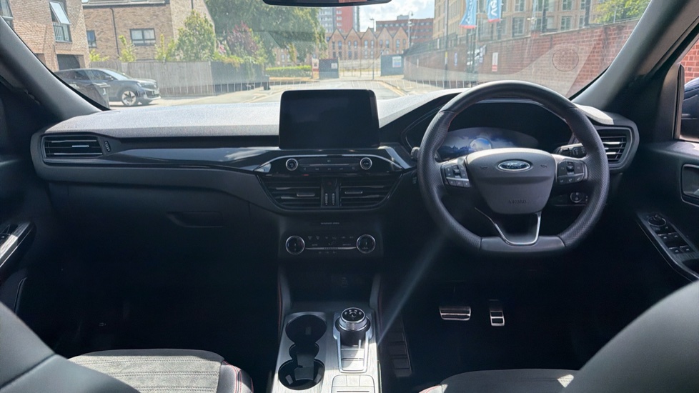 Ford Kuga 2.5 FHEV ST-Line Edition 5dr CVT Hybrid Estate - Image 10