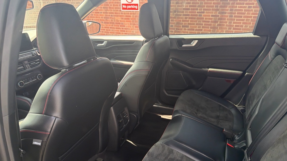 Ford Kuga 2.5 FHEV ST-Line Edition 5dr CVT Hybrid Estate - Image 16
