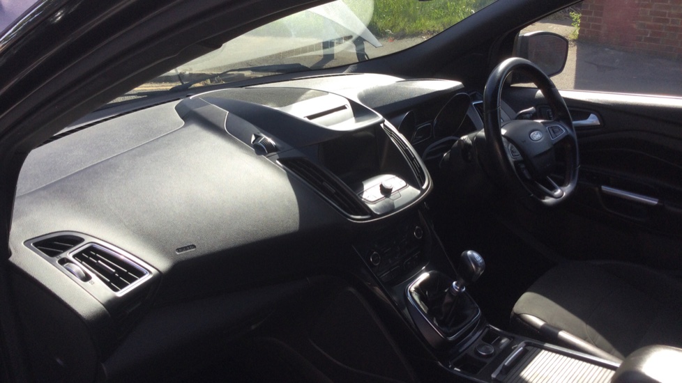 Ford Kuga 2.0 TDCi ST-Line 5dr 2WD Diesel Estate - Image 9