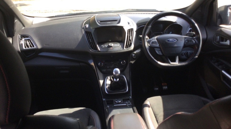 Ford Kuga 2.0 TDCi ST-Line 5dr 2WD Diesel Estate - Image 10