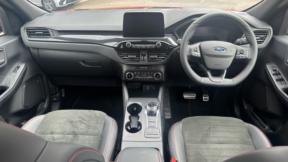 Ford Kuga 2.5 FHEV ST-Line Edition 5dr CVT Hybrid Estate - Image 10