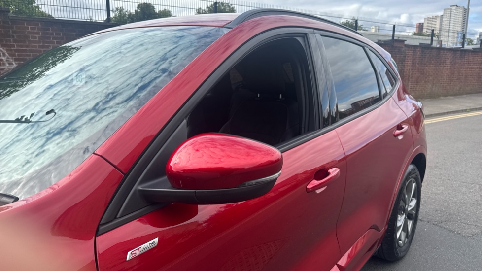 Ford Kuga 2.5 FHEV ST-Line Edition 5dr CVT Hybrid Estate - Image 39