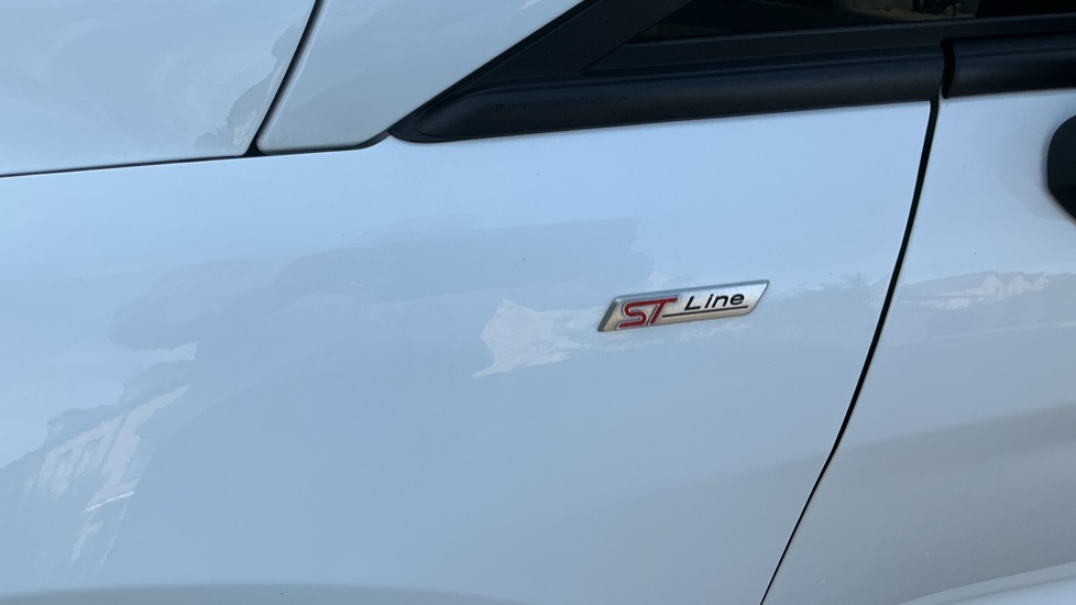 Ford Fiesta 1.0 EcoBoost 95 ST-Line Edition 5dr Petrol Hatchback - Image 29
