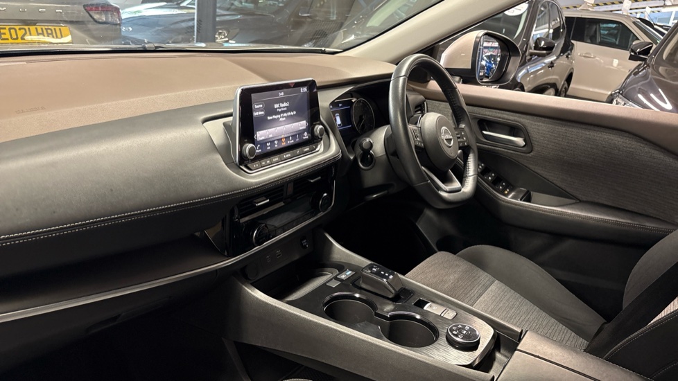Nissan X-Trail 1.5 E-Power E-4orce 213 Acenta Prem 5dr 7 St Auto Hybrid Station Wagon - Image 9