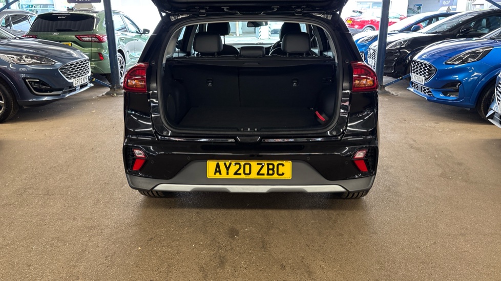Kia Niro 1.6 GDi Hybrid 4 5dr DCT Hybrid Estate - Image 4