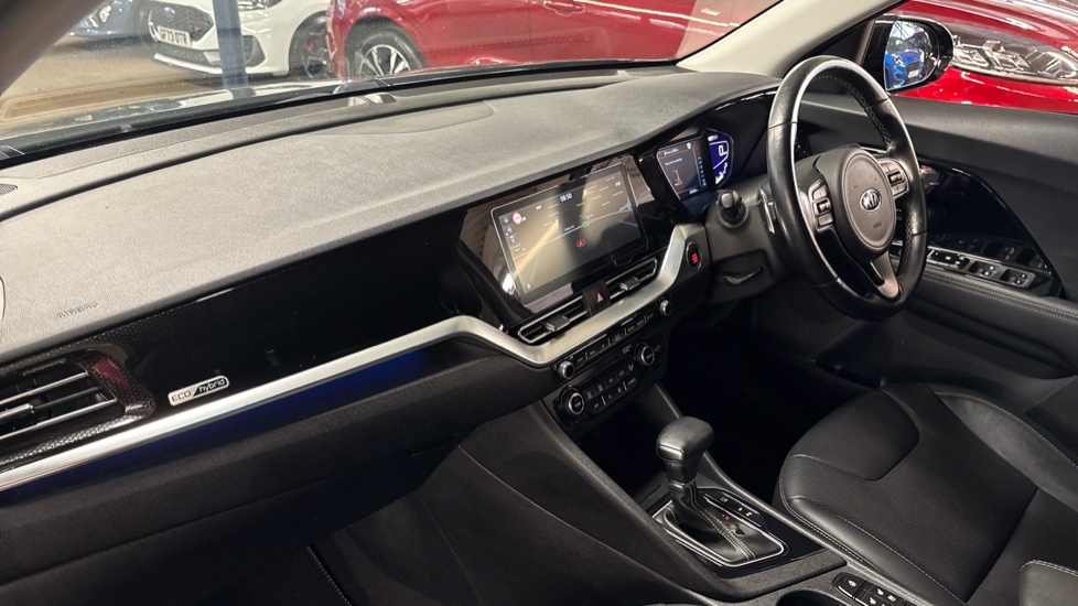Kia Niro 1.6 GDi Hybrid 4 5dr DCT Hybrid Estate - Image 9