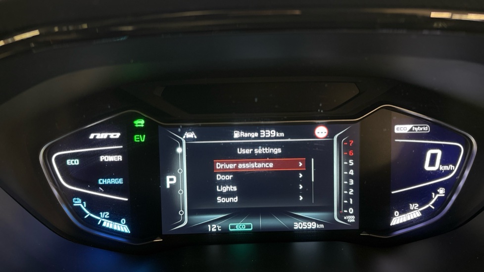 Kia Niro 1.6 GDi Hybrid 4 5dr DCT Hybrid Estate - Image 18