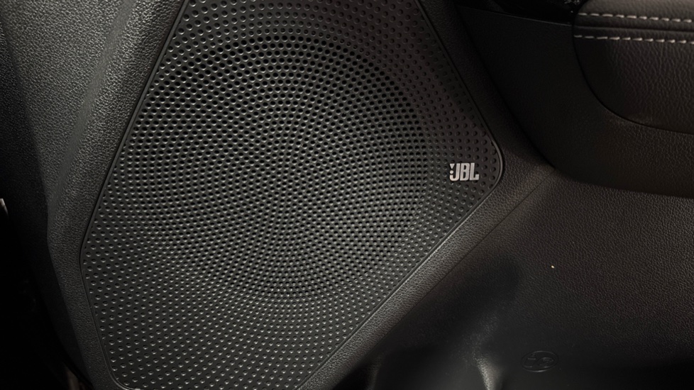 Kia Niro 1.6 GDi Hybrid 4 5dr DCT Hybrid Estate - Image 27