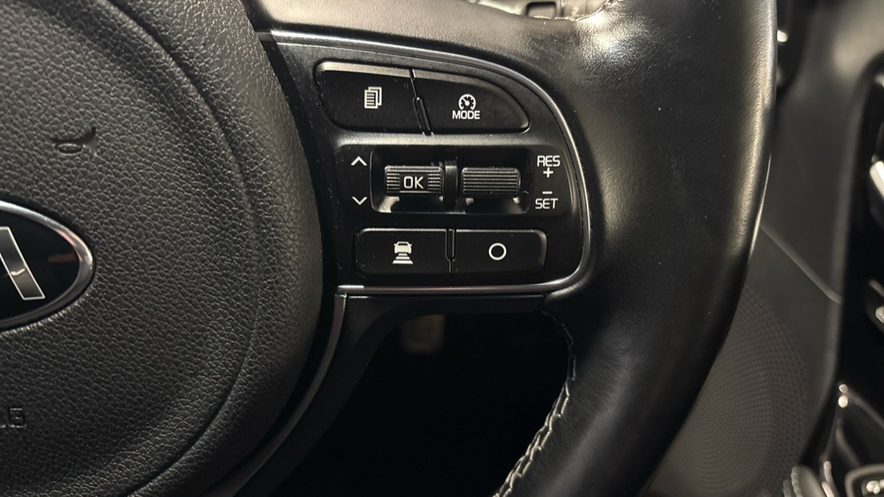 Kia Niro 1.6 GDi Hybrid 4 5dr DCT Hybrid Estate - Image 29