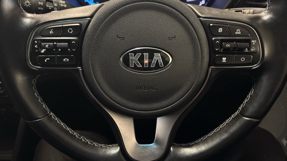 Kia Niro 1.6 GDi Hybrid 4 5dr DCT Hybrid Estate - Image 31