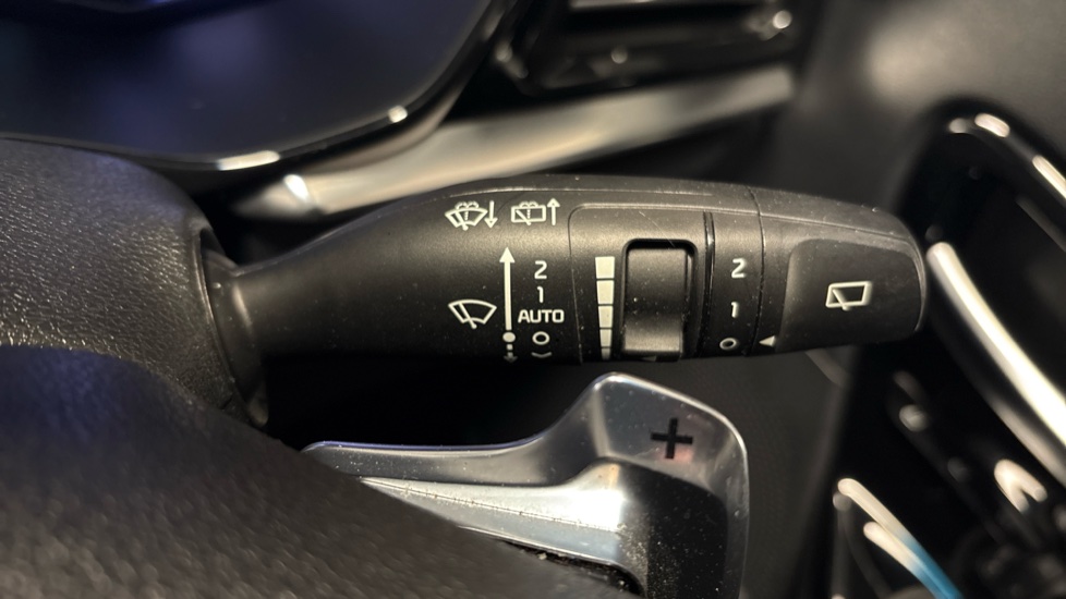 Kia Niro 1.6 GDi Hybrid 4 5dr DCT Hybrid Estate - Image 32
