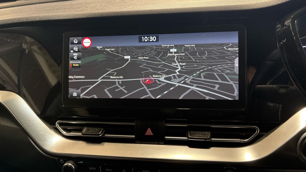 Kia Niro 1.6 GDi Hybrid 4 5dr DCT Hybrid Estate - Image 35
