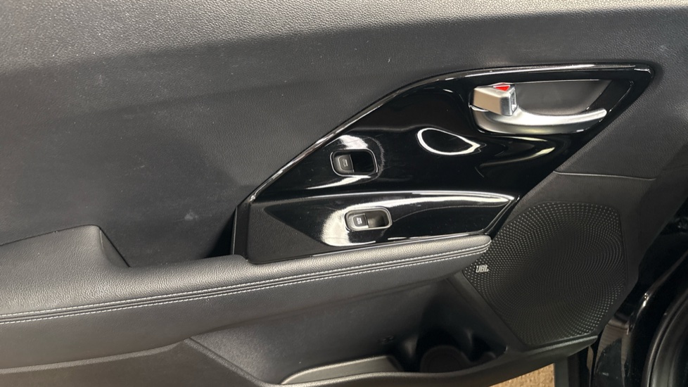 Kia Niro 1.6 GDi Hybrid 4 5dr DCT Hybrid Estate - Image 72