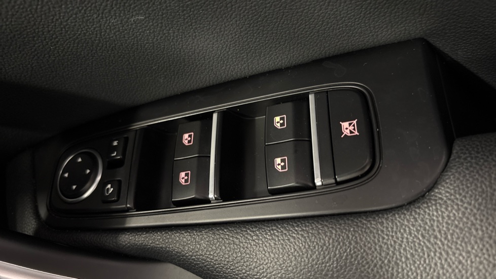 Kia Xceed 1.5T GDi ISG 3 5dr Petrol Hatchback - Image 22