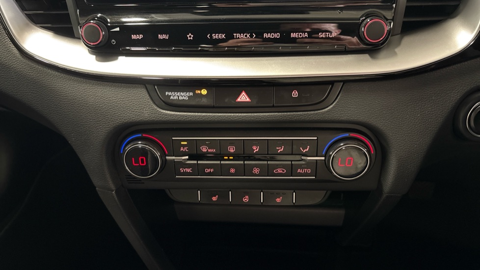 Kia Xceed 1.5T GDi ISG 3 5dr Petrol Hatchback - Image 36