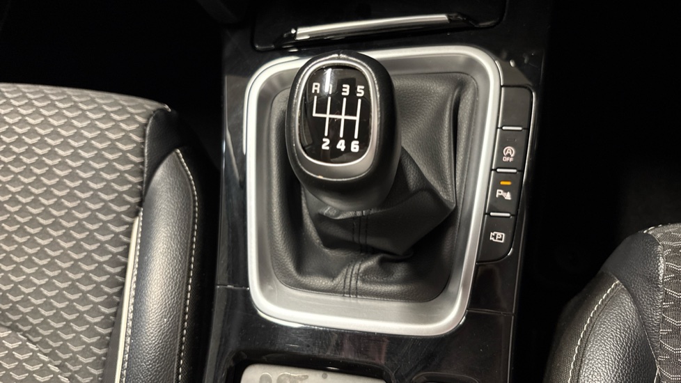 Kia Xceed 1.5T GDi ISG 3 5dr Petrol Hatchback - Image 39