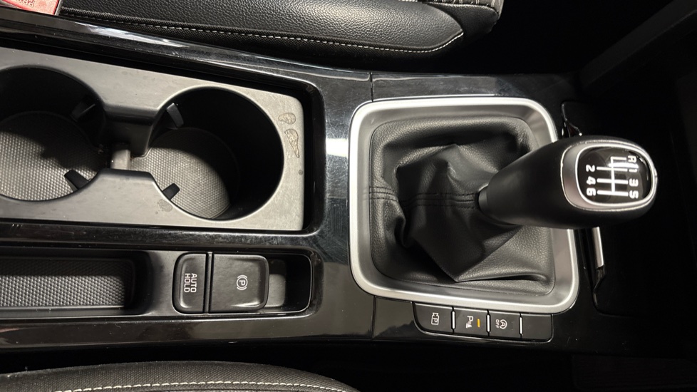 Kia Xceed 1.5T GDi ISG 3 5dr Petrol Hatchback - Image 40